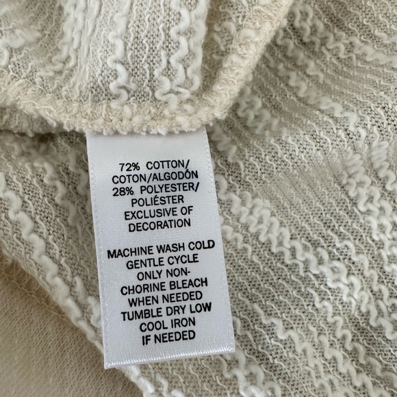 Loft Lou & Grey Crochet Lace Appliqué Cream Sweater sz XS excellent condition - Picture 7 of 13